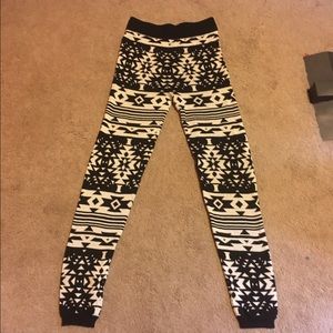 Black and white leggings