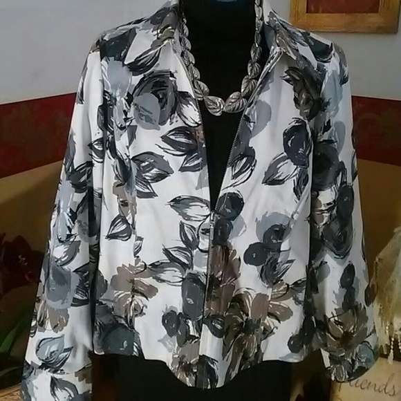 Spring/Summer Jacket - Picture 2 of 4