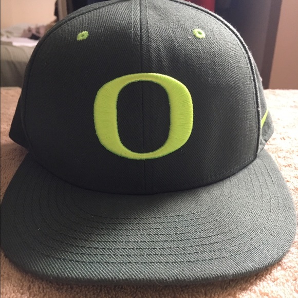 Oregon Dri-fit Nike SnapBack