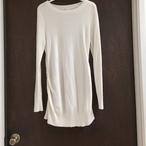Liz Lange maternity sweater tunic