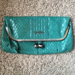 Jessica Simpson clutch