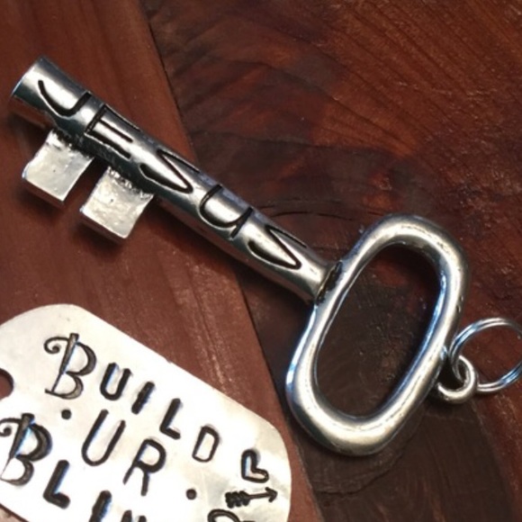 ✝JESUS✝Key - Picture 2 of 4