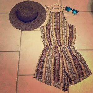 NWOT Full Tilt Romper- size small