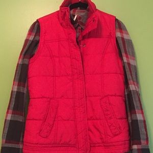 Red vest NY&Co..