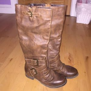 Brown Carlos Santana boots