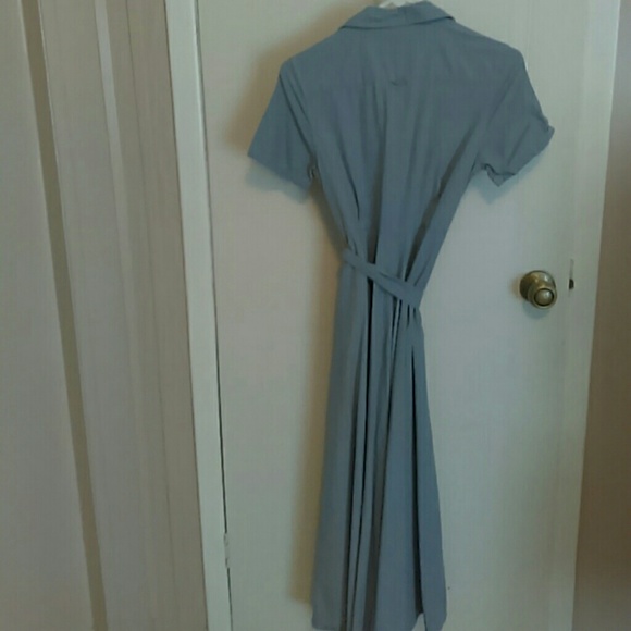Isaac Mizrahi denim dress with pockets - Picture 3 of 4