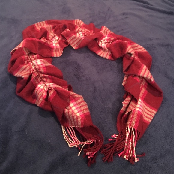 Pink scarf by Lei!