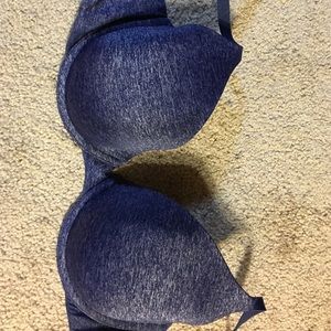 Victoria's Secret uplift semi Demi bra