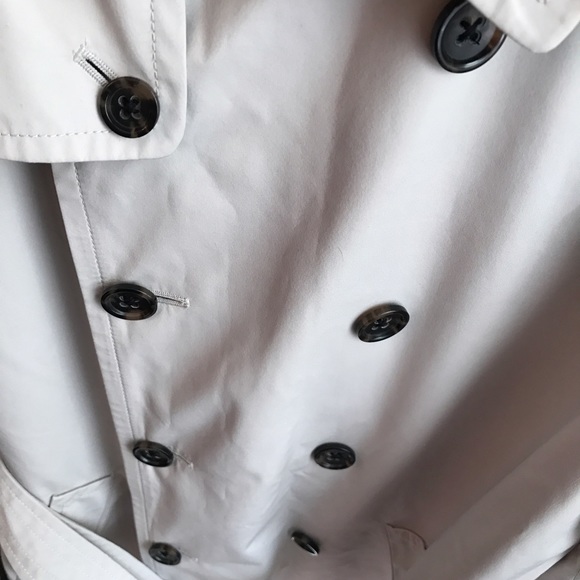 Banana Republic trench coat - Picture 4 of 4