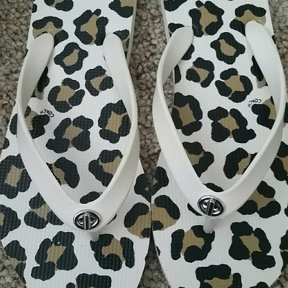 Coach Flip Flops - Picture 4 of 4