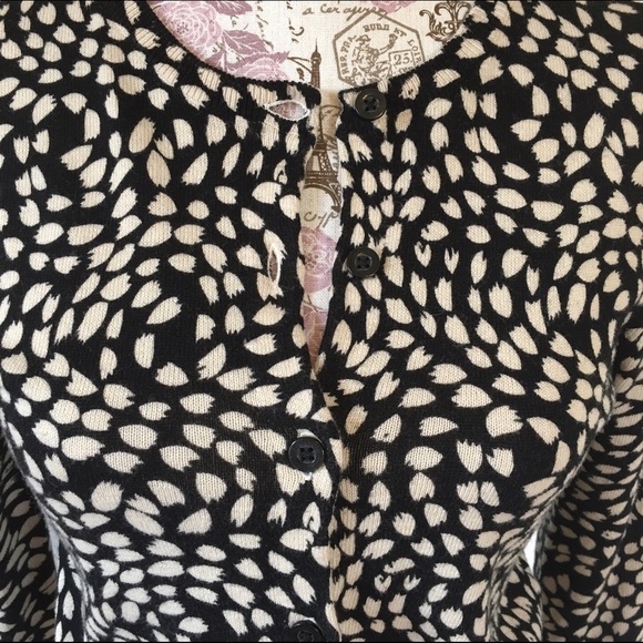 Fossil Dot Swirl Cardigan - Picture 3 of 4