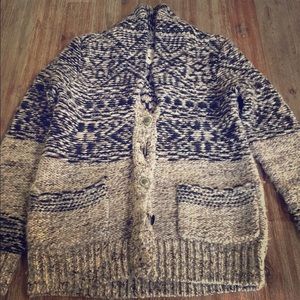 Comfy, warm, wool sweater