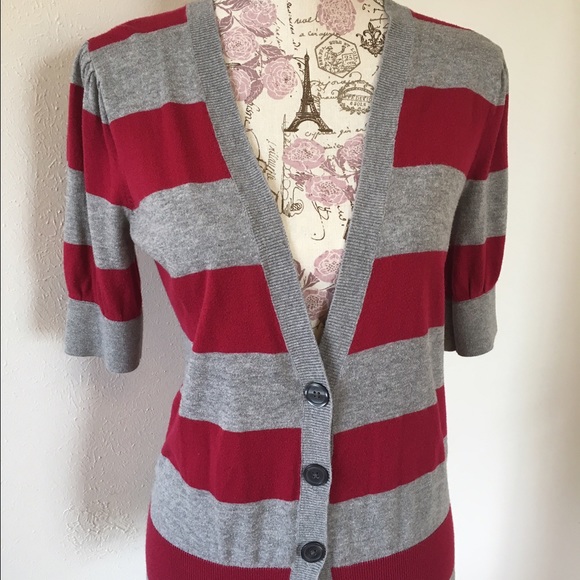 Banana Republic Button Cardigan - Picture 2 of 4