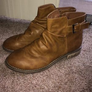 Bucco brown booties