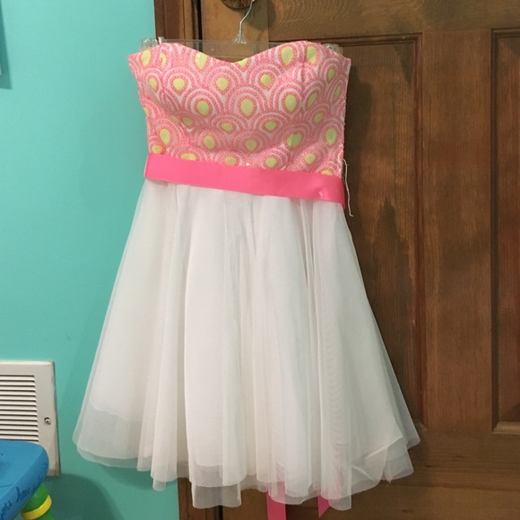 Strapless Dillard's party dress EVERYTHING MUST GO - Picture 3 of 4