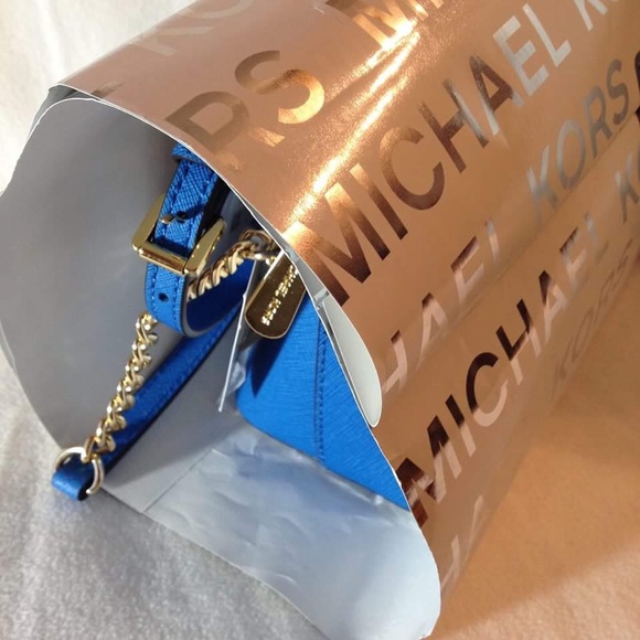 NWT MICHAEL KORS Cindy large saffiano rare satchel - Picture 5 of 8