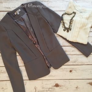 J. Lo NWOT  Grey Blazer