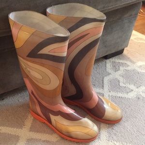 Emilio Pucci rainboots