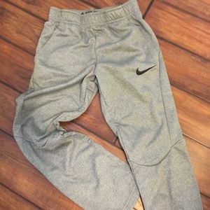 NWOT Nike lined running pants or PJs with pockets