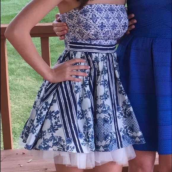 Strapless party dress EVERYTHING MUST GO - Picture 1 of 3