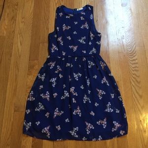 Everly size S Navy Floral Dress