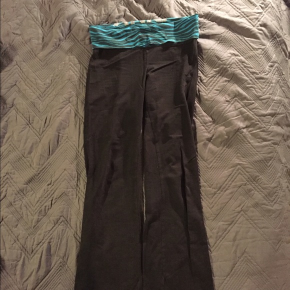 Black legging yoga pants