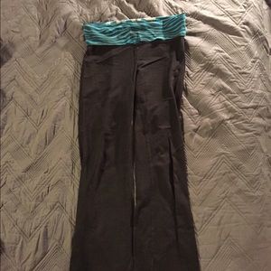 Black legging yoga pants