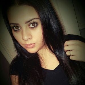 Meet your Posher, Janette