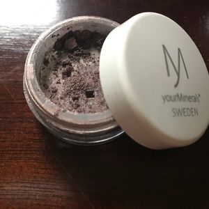 Your Minerals Eye Glimmer in Brown Hypnotic