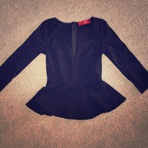 AKIRA Blouse Red Label
