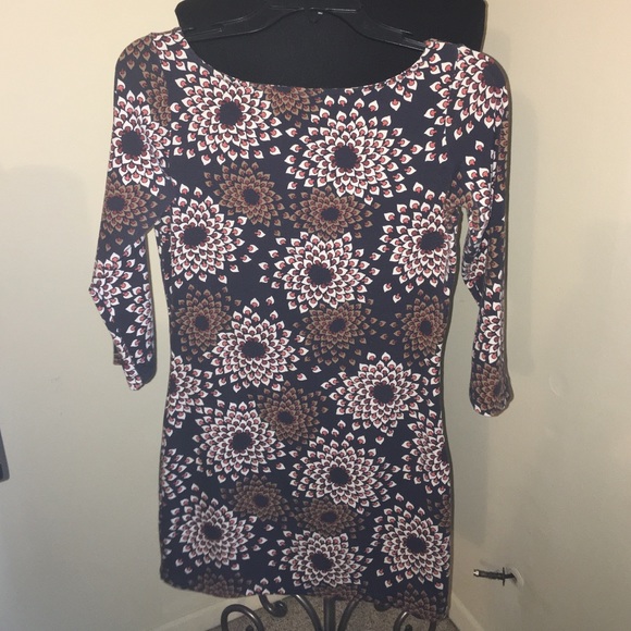 Gray Lucy with dress with floral pattern - Picture 2 of 2