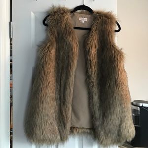 Merona fur vest. Womens Small.