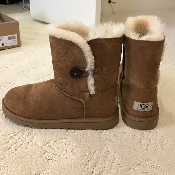 Chestnut Brown Ugg boots