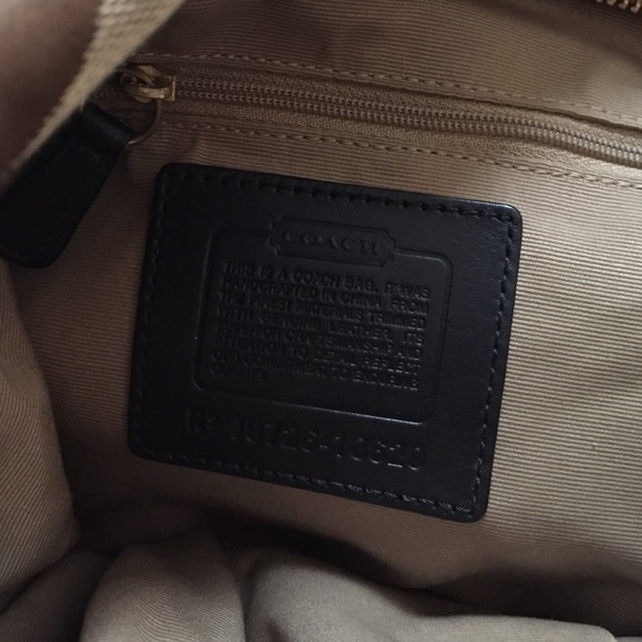Signature Coach Large Carly w/dust bag - Picture 4 of 4