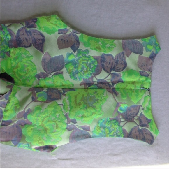 Gorgeous green Topshop dress 6P - Picture 3 of 4