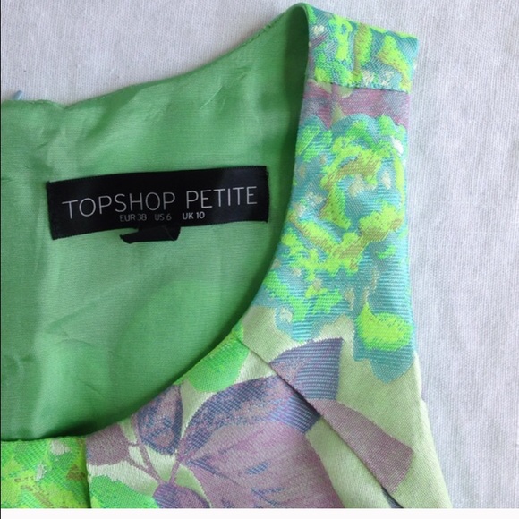 Gorgeous green Topshop dress 6P - Picture 4 of 4