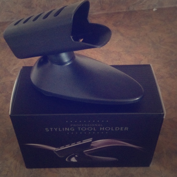 Styling tool holder