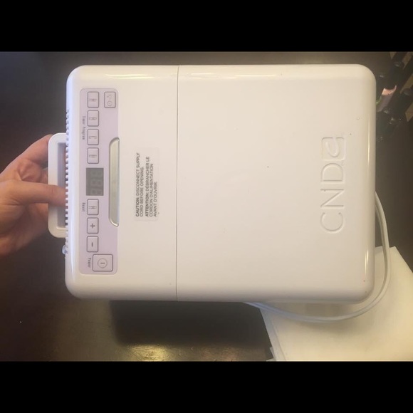 Shellac Machine with Top and base coats and colors - Picture 4 of 4