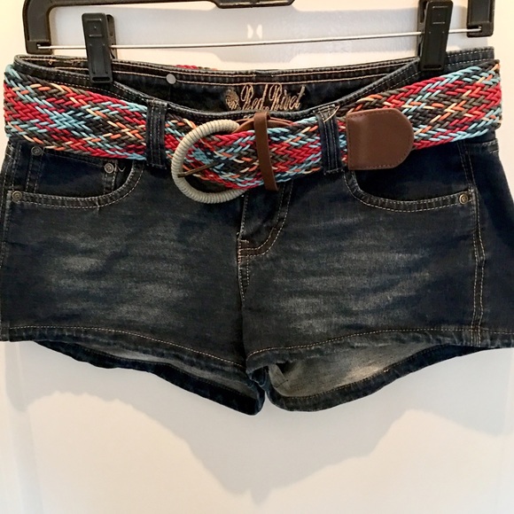 Jean Shorts with Adorable Belt😘 - Picture 1 of 3