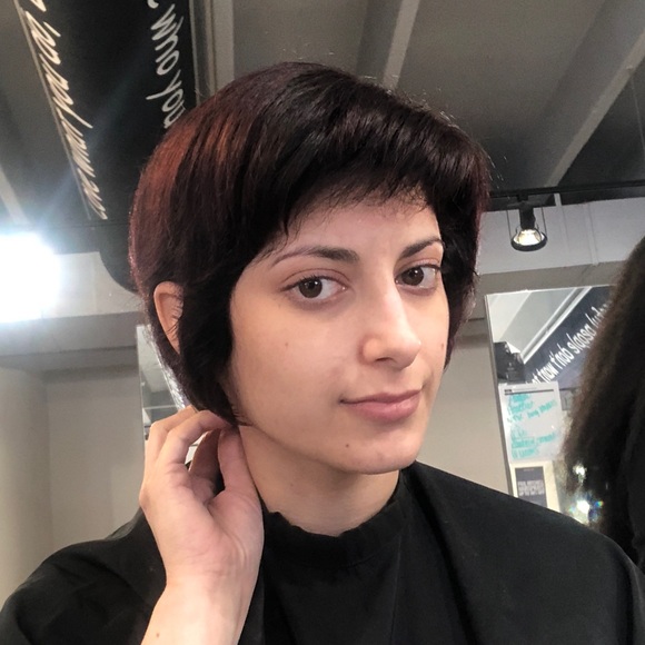 Meet your Posher, Gabby - Picture 4 of 4