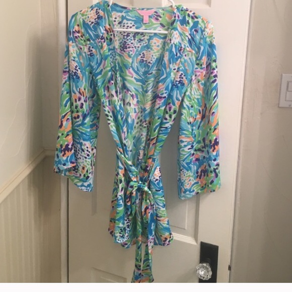 Lilly Pulitzer kimono wrap shirt size XS