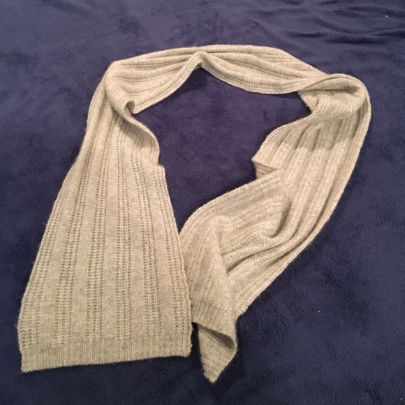 100% CASHMERE scarf