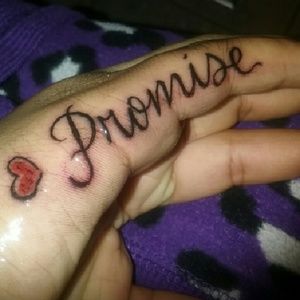 Meet your Posher, Cierra