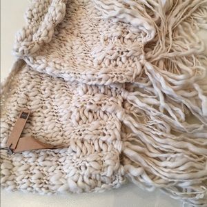 Look By M cable knit fringe infinity scarf NWT