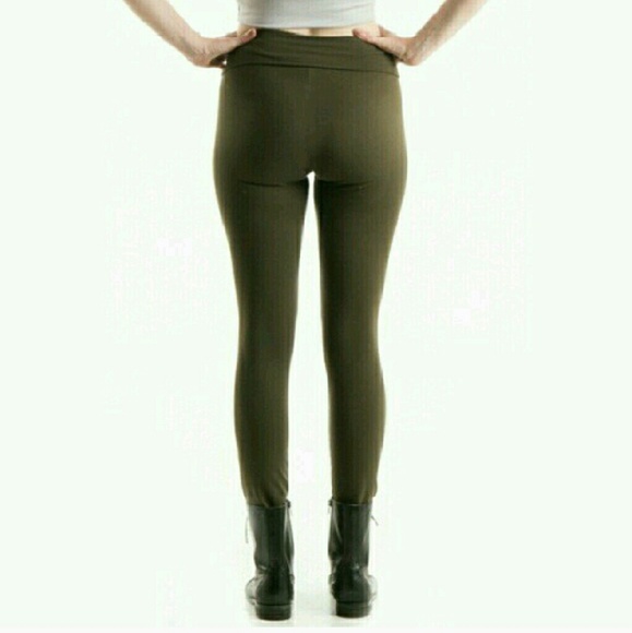 !Host Pick! Olive Cut-Knee Leggings - Picture 3 of 5