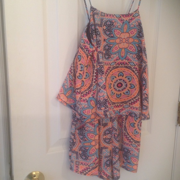 REDUCED🤗💝💖Popover girl romper - Picture 4 of 4