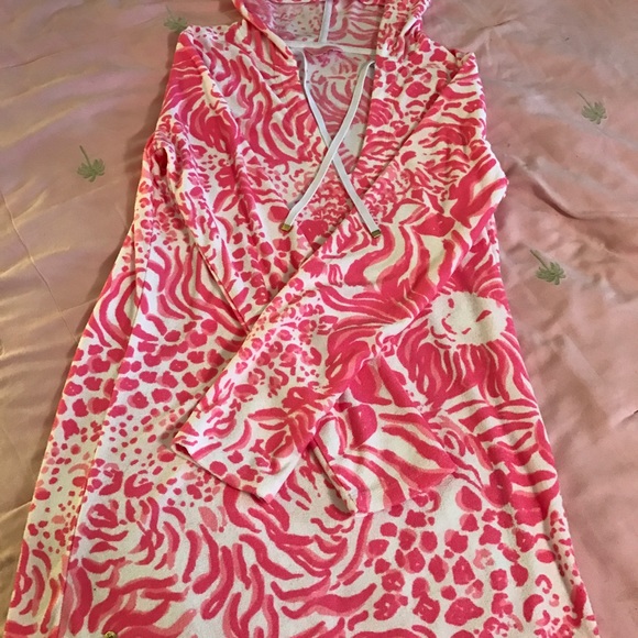 Lilly Pulitzer Beach cover-up