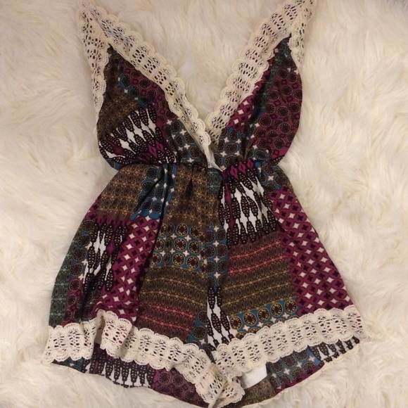 ILLA ILLA Printed Halter Romper