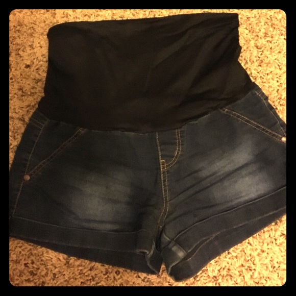Celebrity Pink Maternity Shorts