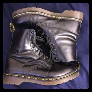 Dr. Marten Classic Black Boots - Combat Boots